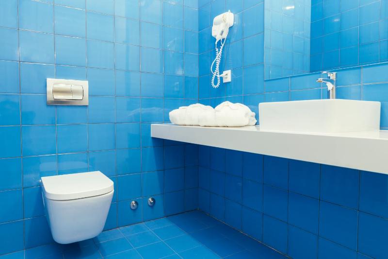 Standard Double or Twin Room image 3