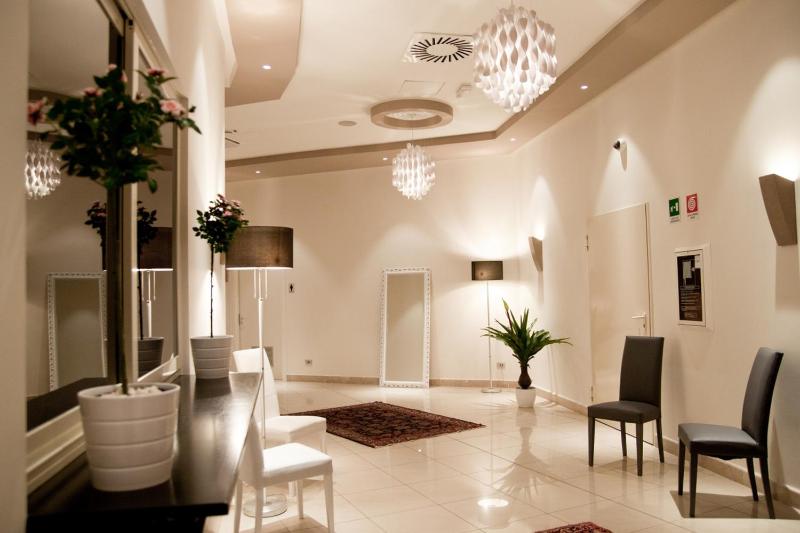 Plaza Hotel Catania - image 38