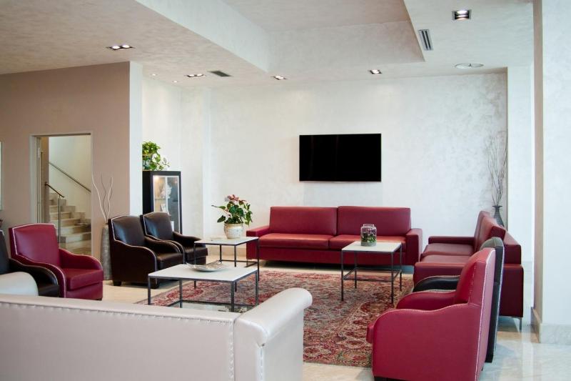 Plaza Hotel Catania - image 11