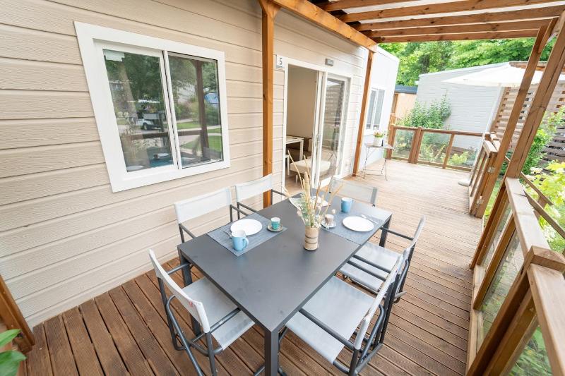 Three-Bedroom Bungalow image 4