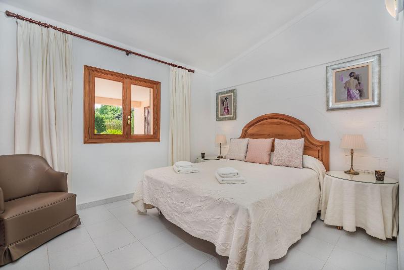 Villa Ca Na Francisca - By Dream Villas Pollensa - image 27