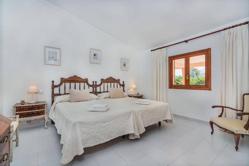 Villa Ca Na Francisca - By Dream Villas Pollensa - image 17