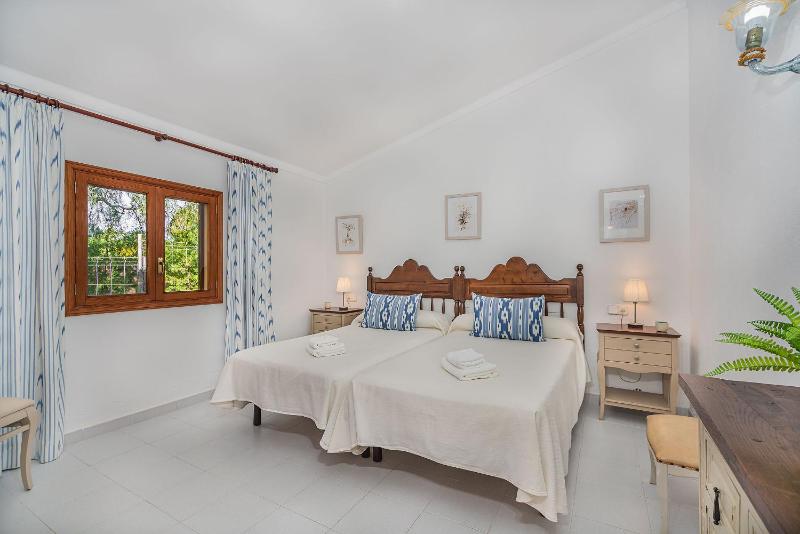 Villa Ca Na Francisca - By Dream Villas Pollensa - image 10