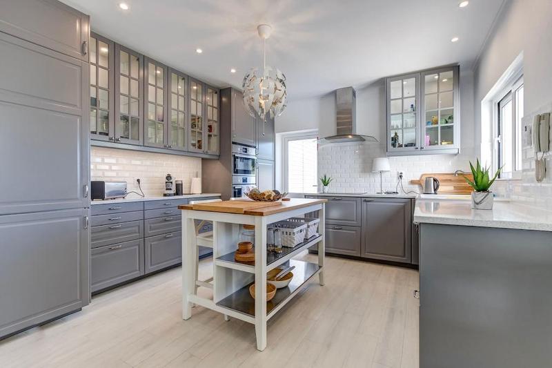 66 ADM Clara - Beautifully Renovated Villa - image 24
