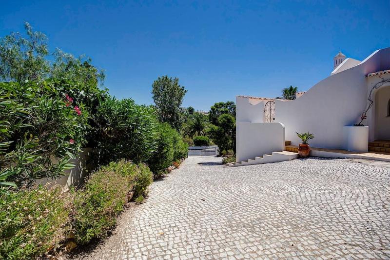 Sequana - Fabulous spacious villa - image 13