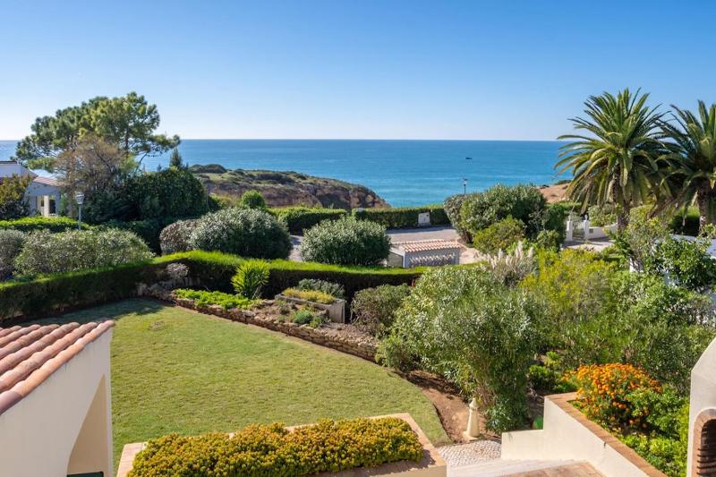 7 Club Atlantico - Wonderful five-bedroom villa - image 16