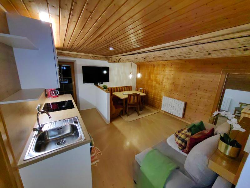 Standard Two-Bedroom Apartment with Balcony image 1