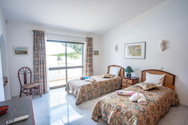 Casa Joana - Stunning Villa - image 29