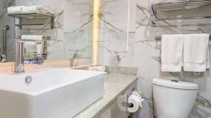 Best Western Plus Monterrey Colon - image 35