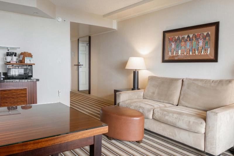 Hoku Suite image 4