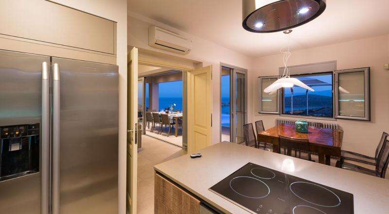 Three-Bedroom Villa with Private Pool-Topaz image 4