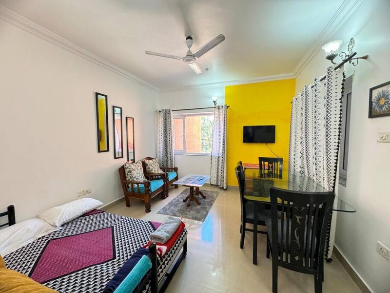 STAY & EXPLORE - Luxury 1 BHK with Bathtub Pool near Calangute Baga Beach - image 22