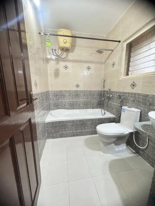 STAY & EXPLORE - Luxury 1 BHK with Bathtub Pool near Calangute Baga Beach - image 16