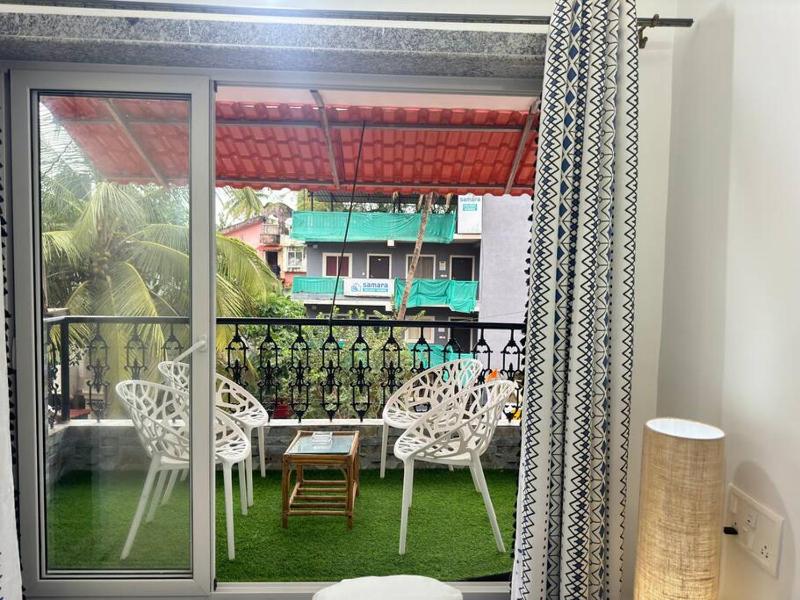 STAY & EXPLORE - Luxury 1 BHK with Bathtub Pool near Calangute Baga Beach - image 36