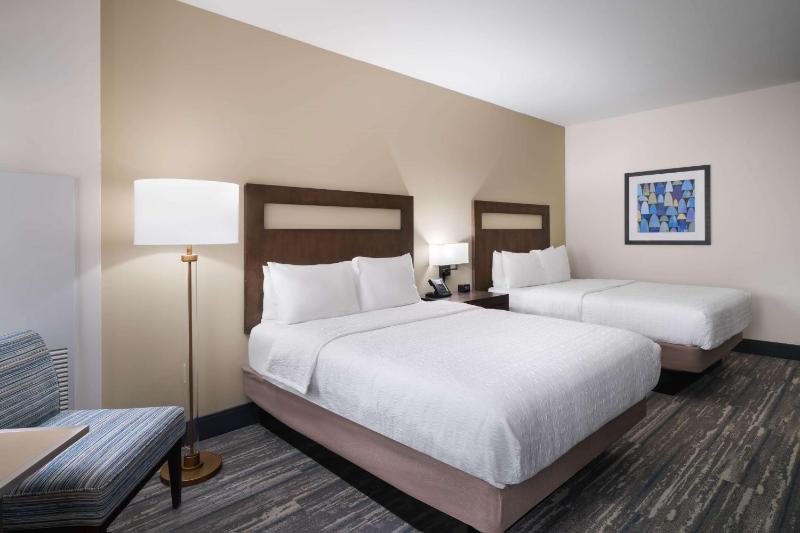 Hampton Inn & Suites Denver/Downtown-Convention Center - image 14