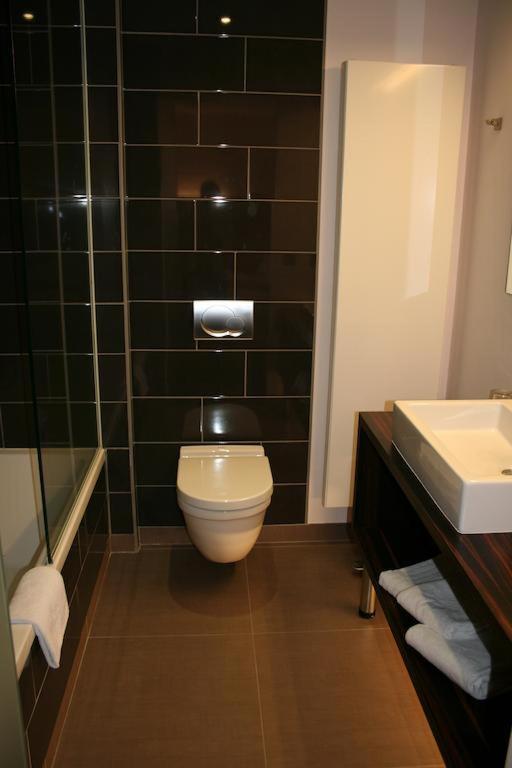 Super Deluxe Room (2 Adults + 1 Child) image 4