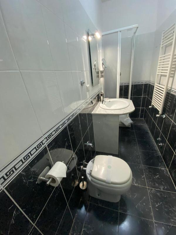 Economy Single Room image 4