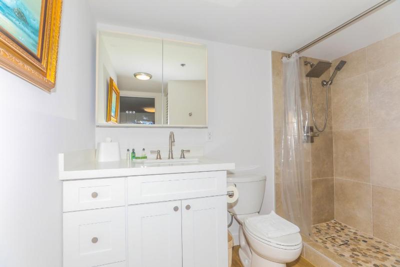 Two-Bedroom Apartment image 3