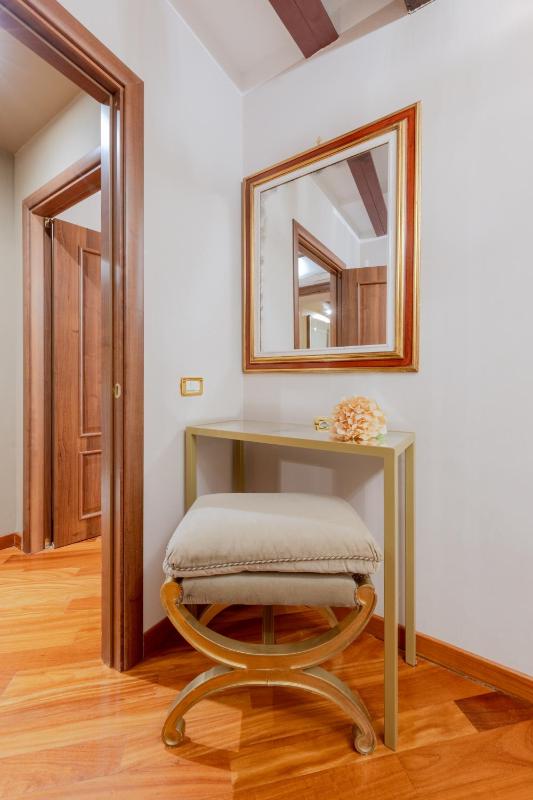 Deluxe Apartment image 2