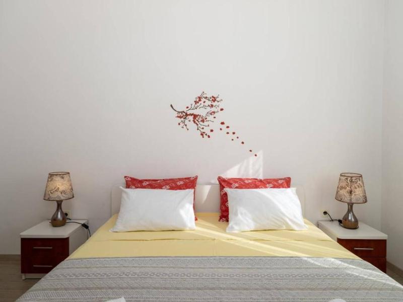 Four Bedroom Villa Terrace Pool - image 22