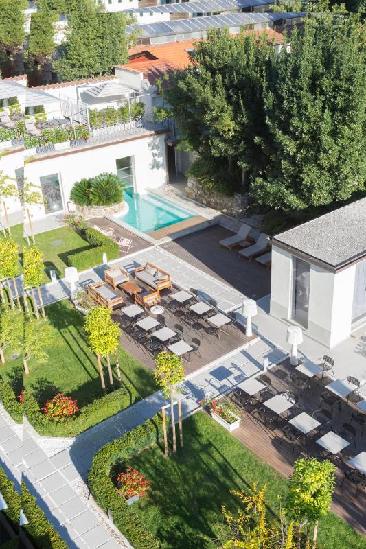 Superior Double with Spa Access image 1