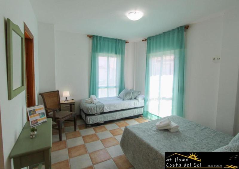 Apartamento en el centro de Nerja by At Home Costa del Sol - image 16