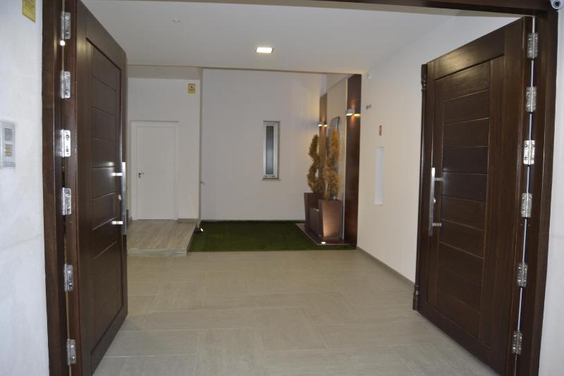 Superior Apartment image 3