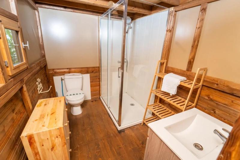 Three-Bedroom Tent image 2