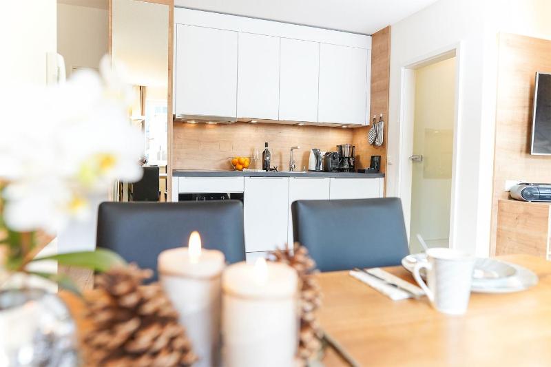 One-Bedroom Apartment image 1