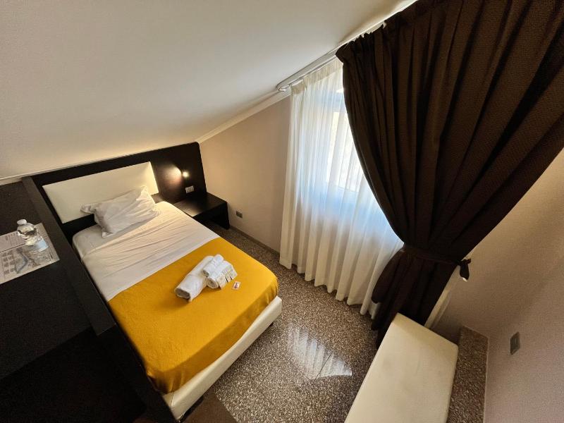 EH Suites Rome Airport Euro House Hotels - image 13