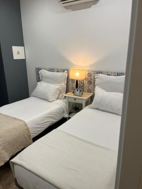 Budget Double Room image 3