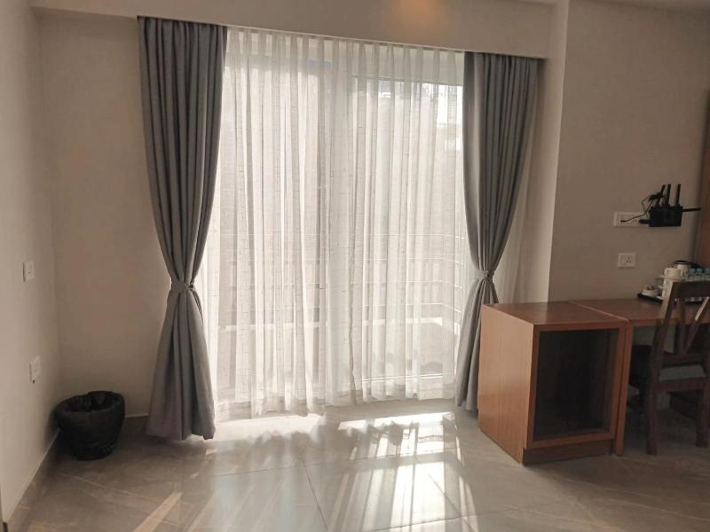 Bay Hotel - image 14