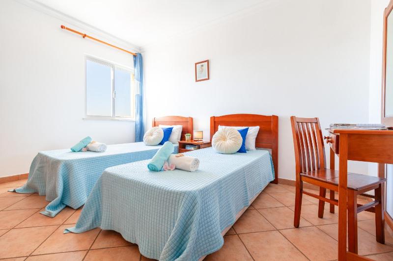 Villa Azzurra - com piscina e ping pong em Albufeira - image 48