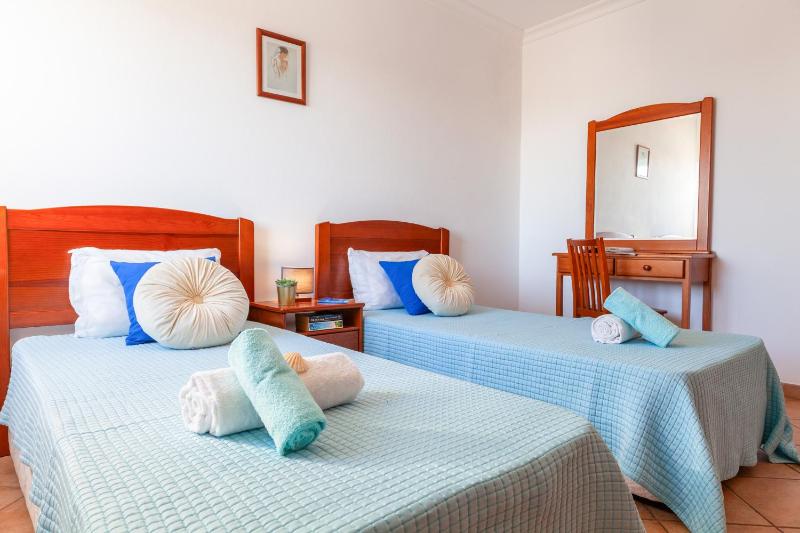 Villa Azzurra - com piscina e ping pong em Albufeira - image 18