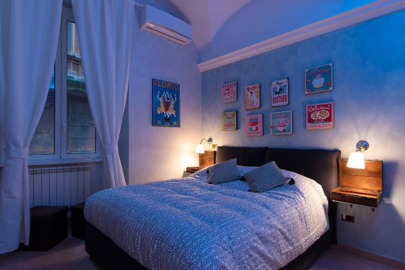 Double Room image 3