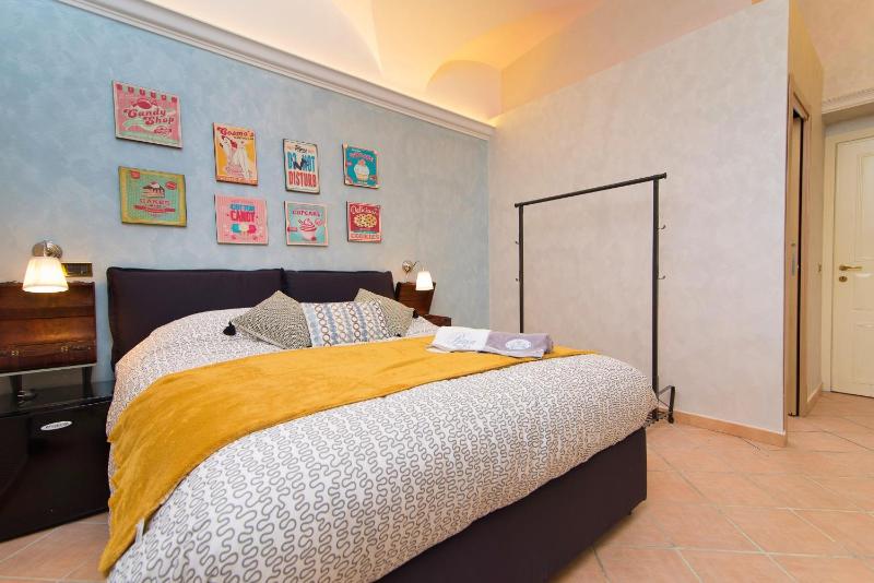 Double Room image 4
