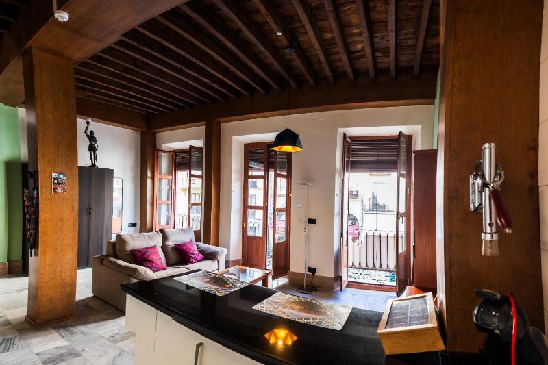 Apartamentos Reyes Católicos by Medina Living - image 13