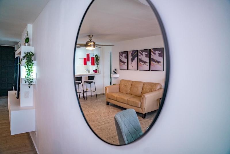 Studio Apartment image 4