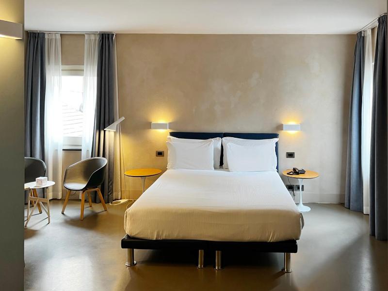 Comfort Double or Twin Room image 1