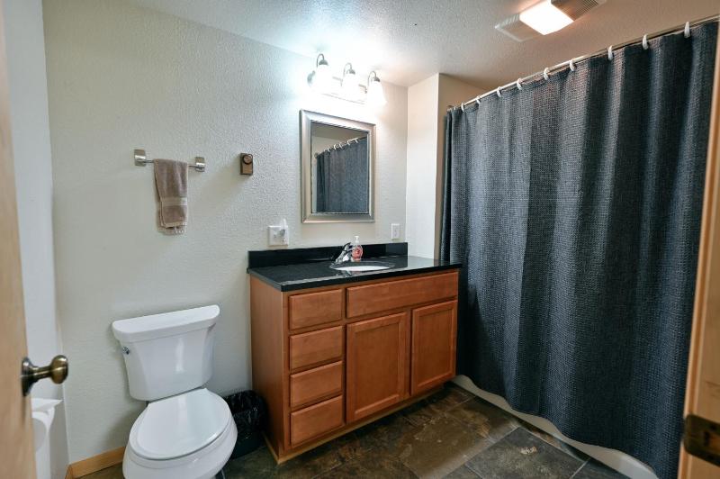 Four-Bedroom Holiday Home image 2