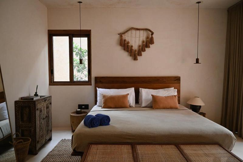 Stylish 3BR Villa with Rooftop Plunge Pool La Veleta Tulum - image 44