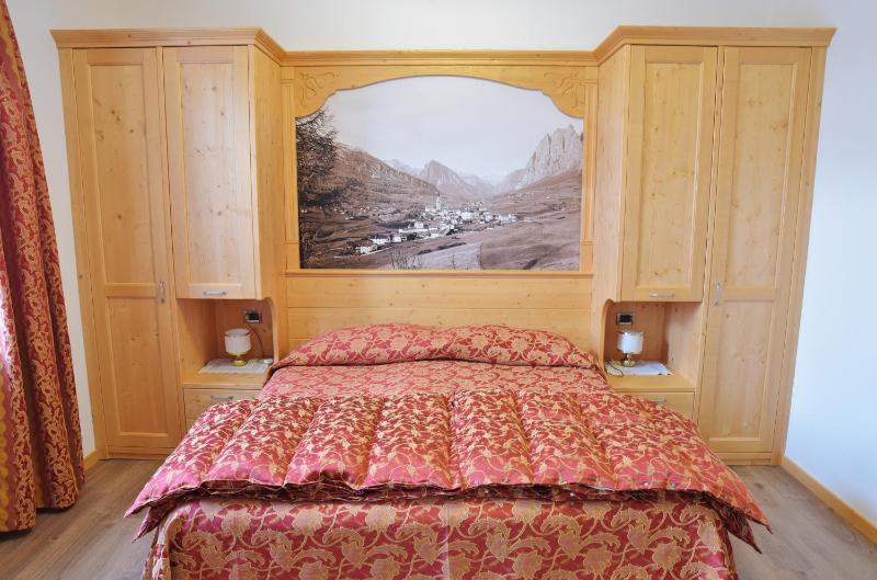 Comfort Double Room image 4