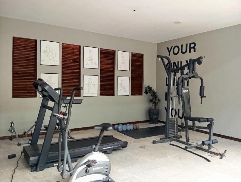 Apartment Green Amazon - image 8