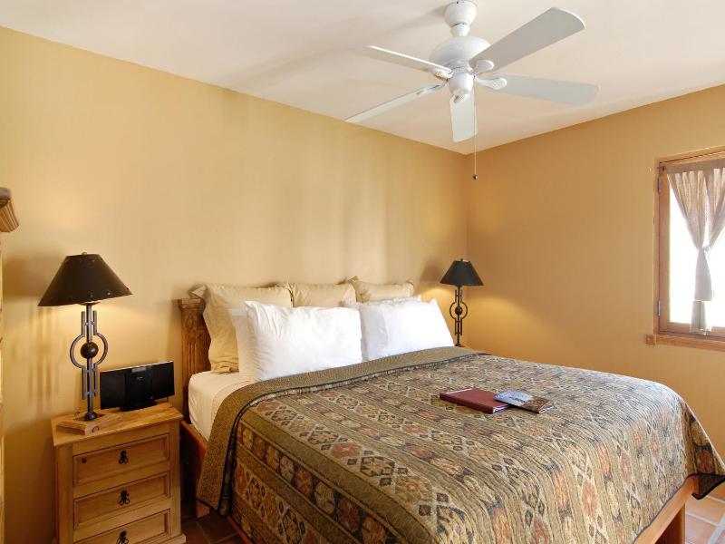 King Suite image 4