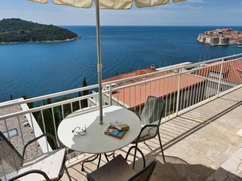 Apartments Sipa - Superior Two Bedroom Apartment with Balcony and Sea View Apartman F - image 16