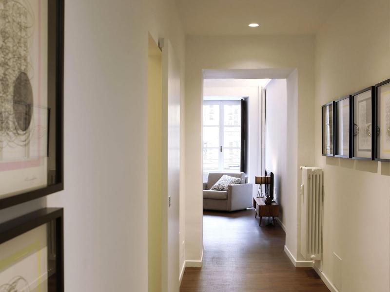 Superior Apartment image 2