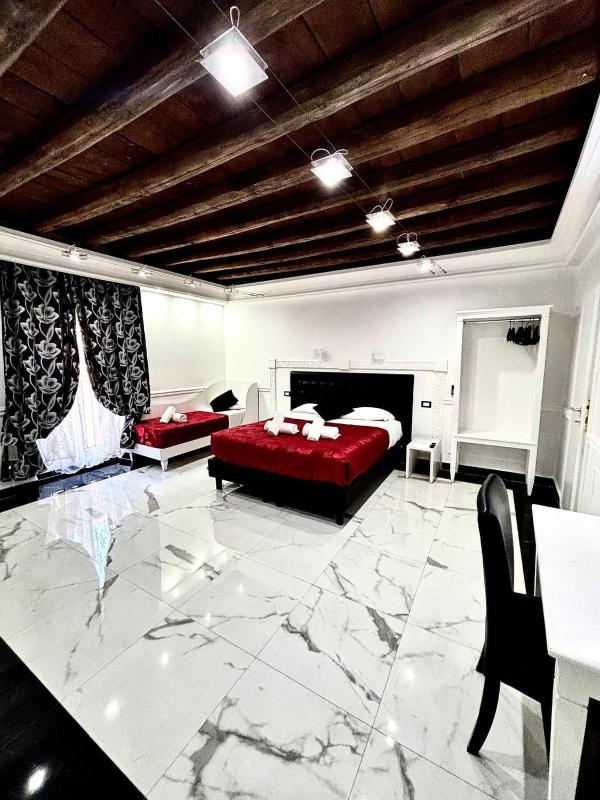 Suite image 1