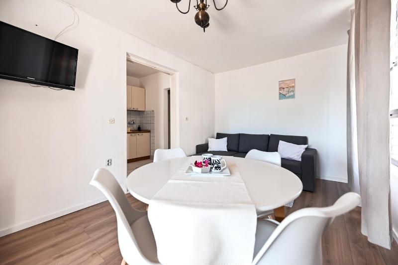 Apartment Rajna - image 10