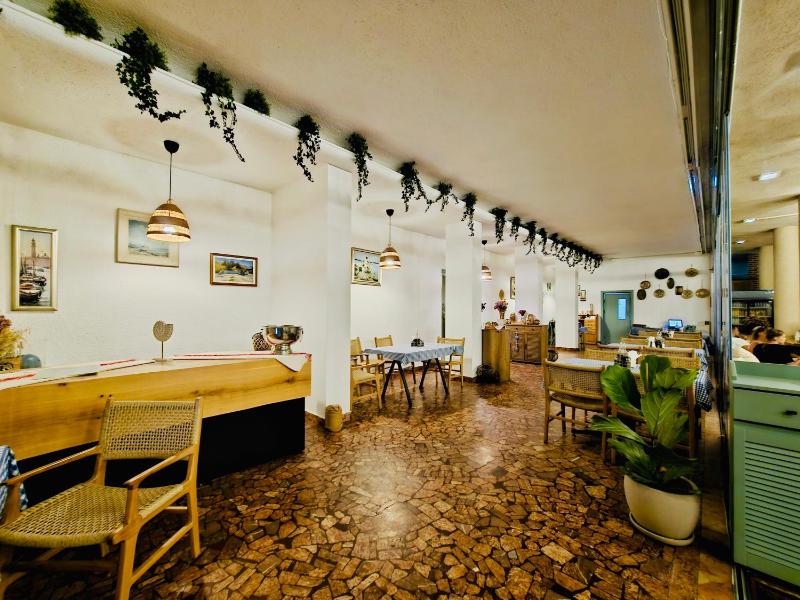 Hotel Carmen - image 34