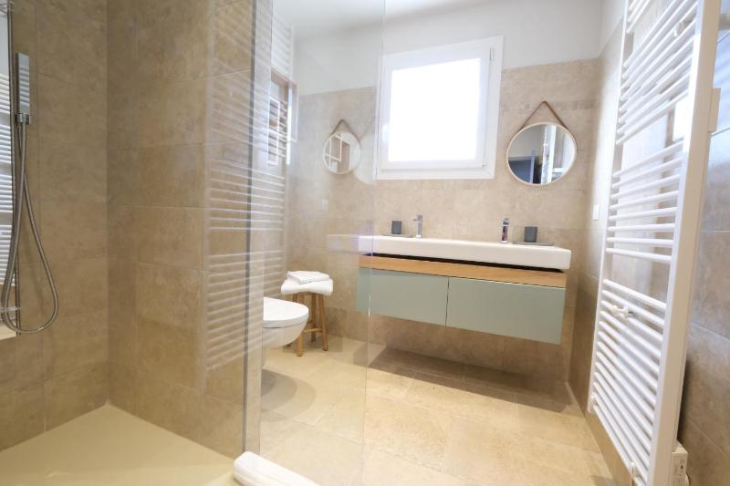 vacation rental with pool and poolhouse close to arles in moulès- sleeps 8 - image 45